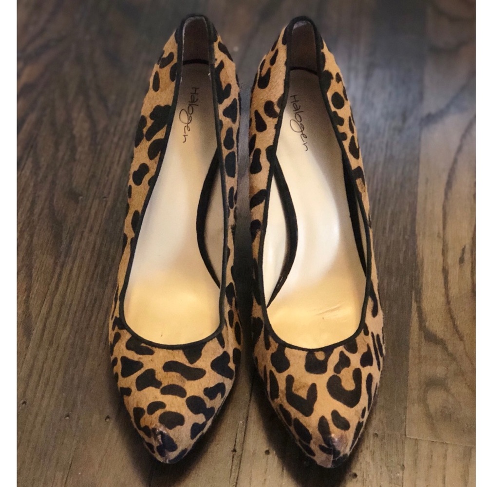 Halogen calf hair wedges